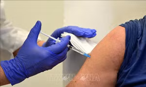 Vaccine ngừa COVID-19 của Johnson & Johnson có thể chống lây nhiễm trong 6 tháng