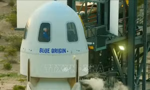 Blue Origin kết thúc thành công sứ mệnh đưa hành khách lớn tuổi nhất vào vũ trụ