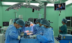 Phối hợp liên bệnh viện phẫu thuật thành công ca u tủy sống hiếm gặp