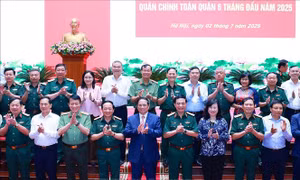 Thủ tướng Phạm Minh Chính: Quân đội tiếp tục thực hiện tốt vai trò nòng cốt trong xây dựng 'thế trận lòng dân'