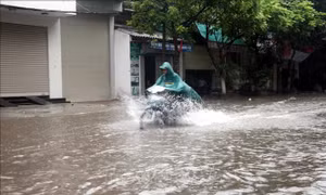 Hậu mưa 'vàng' giải nhiệt: Các địa phương đề phòng nguy cơ lũ quét, sạt lở đất