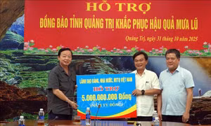 Phó Thủ tướng Trần Hồng Hà trao 5 tỷ đồng hỗ trợ Quảng Trị khắc phục hậu quả thiên tai