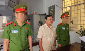 Bắt nguyên Phó Chủ tịch UBND huyện ở Kiên Giang để điều tra lừa đảo