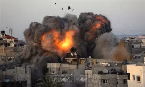 Israel không kích phá hủy hệ thống đường hầm của Hamas