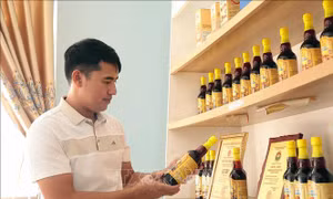 Giữ hồn nước mắm truyền thống Hà Tĩnh bằng chuẩn OCOP 5 sao