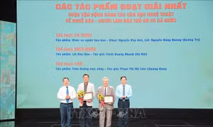 Trao 30 giải thưởng cho các tác phẩm văn học nghệ thuật về nghề báo - người làm báo
