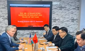 Bộ Công Thương và Tập đoàn AES thúc đẩy hợp tác đầu tư điện khí LNG tại Việt Nam