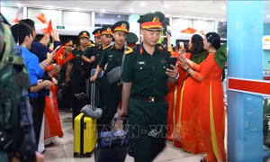 Đoàn tàu đặc biệt chở đội hình Nghi lễ Quân đội tham gia diễu binh