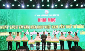 Bến Tre khuyến khích và phát triển phong trào đọc sách