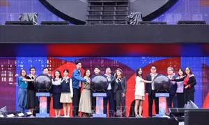 Ngày hội An toàn trực tuyến 'Không Một Mình': Chung tay bảo vệ thế hệ trẻ trong thế giới số