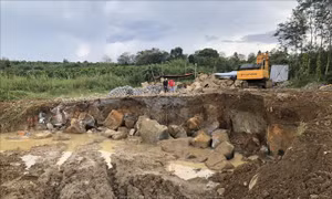 Ngăn chặn các hành vi khai thác, tiêu thụ trái phép khoáng sản