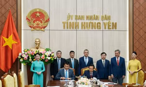 Vietnam Airlines và tỉnh Hưng Yên hợp tác toàn diện phát triển du lịch, đầu tư và thương mại