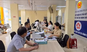 ‘Gốc rễ’ của việc dạy thêm, học thêm do chương trình học còn nặng 