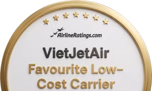 Vietjet được bình chọn 'Hãng hàng không được yêu thích' và 'Đồng phục tiếp viên đẹp nhất'
