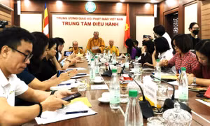 Hòa thượng, Tiến sĩ Thích Gia Quang, Phó Chủ tịch Hội đồng Trị sự Trung ương Giáo hội Phật giáo Việt Nam phát biểu giới thiệu về cuộc thi "Đạo Phật trong trái tim tôi"