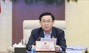 Chủ tịch Quốc hội Vương Đình Huệ phát biểu kết thúc Phiên họp chuyên đề pháp luật tháng 4/2023