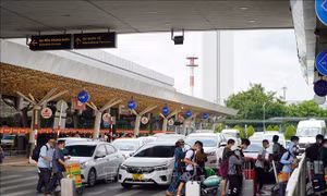 Xúc tiến triển khai thu phí không dừng tại các cảng hàng không