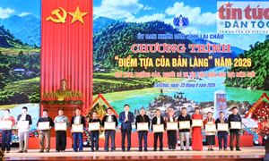 Bù đắp xứng đáng, phát huy hiệu quả vai trò người có uy tín thời gian tới