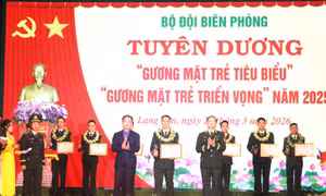 Người lính Biên phòng là điểm tựa trong lòng dân