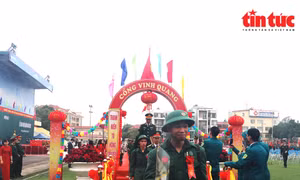 Sôi nổi ngày hội tòng quân tại Ba Vì
