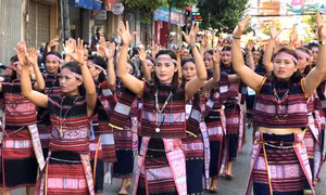 Điểm tựa để phát triển kinh tế-xã hội vùng đồng bào dân tộc thiểu số và miền núi