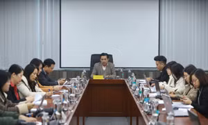 Tuyên dương 143 học sinh, sinh viên, thanh niên dân tộc thiểu số xuất sắc vào tối 26/12