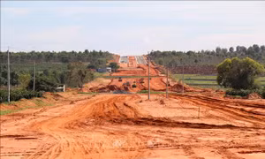 Chính phủ triển khai Nghị quyết của Quốc hội về một số dự án đường giao thông trọng điểm
