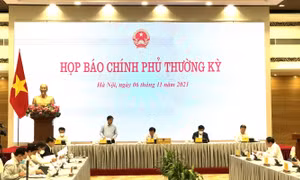 Thứ trưởng Nguyễn Bá Hoan: Ba nhóm giải pháp sớm đưa lao động trở lại làm việc