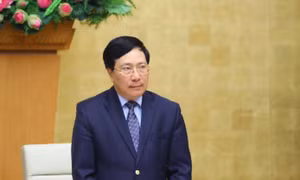 Tạo điều kiện nhập cảnh đối với người nước ngoài, người Việt Nam cùng thân nhân về nước