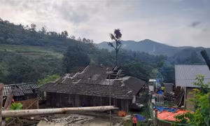 Hộ nghèo dân tộc thiểu số, người có công với cách mạng được ưu tiên hỗ trợ nhà ở