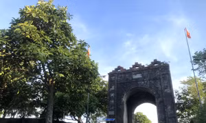 Khám phá ‘Cổng trời - Hoành Sơn Quan’ trên đỉnh Đèo Ngang