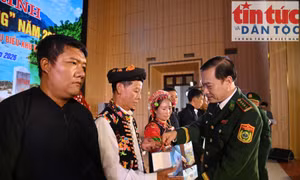 Những ‘sứ giả’ nơi biên cương
