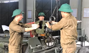 Chế độ, chính sách đối với công nhân và viên chức quốc phòng thôi việc