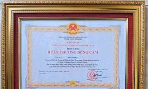 Thượng sĩ Kpă Thiêp - Chiến sĩ Quân đoàn 34 được truy tặng Huân chương Dũng cảm