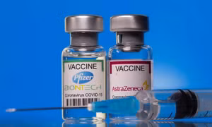 Mua vaccine AstraZeneca được lựa chọn nhà thầu trong trường hợp đặc biệt