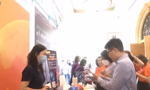 Thúc đẩy chuyển đổi số trong chi trả an sinh xã hội không dùng tiền mặt