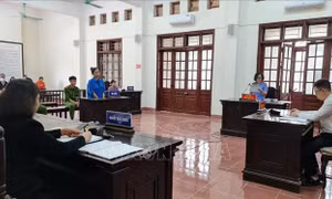Thiếu trang thiết bị phục vụ tổ chức phiên tòa trực tuyến