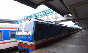 Phó Thủ tướng Lê Văn Thành yêu cầu thống nhất phương án đầu tư 2 tuyến đường sắt