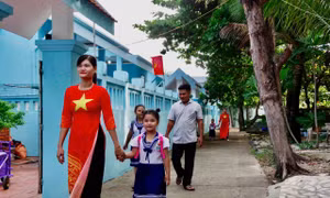 Học sinh ở Trường Sa rộn ràng khai giảng năm học mới