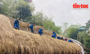 Ngôi nhà truyền thống và những biến đổi hiện nay