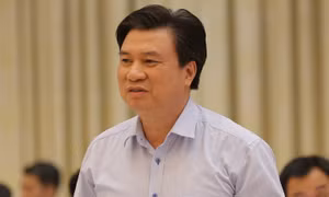 Thứ trưởng Nguyễn Hữu Độ: MV There's no one at all - Đây là việc xảy ra ngoài nhà trường