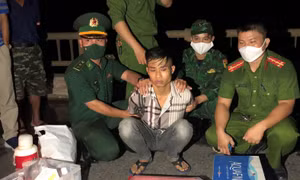 Bắt giữ đối tượng vận chuyển trái phép hơn 19.000 viên ma túy tổng hợp