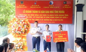 Cảnh sát biển khánh thành và bàn giao nhà tình nghĩa cho gia đình quân nhân