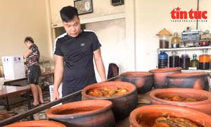 Về Nhân Hậu mục sở thị cá kho làng Vũ Đại