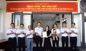 Vùng 5 Hải quân khánh thành 3 nhà đồng đội được Quân chủng Hải quân hỗ trợ 