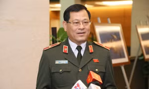 Công an Nghệ An bắt giữ 8 nghi can trong đường dây đưa người đi nước ngoài