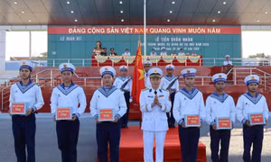 Vùng 4 Hải quân chia tay hơn 2.000 chiến sĩ hoàn thành nghĩa vụ quân sự năm 2026