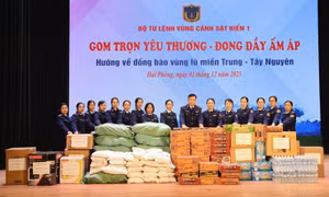 Gom yêu thương, đong đầy ấm áp hỗ trợ đồng bào Đắk Lắk bị thiệt hại do mưa lũ gây ra
