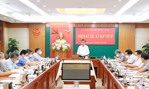 Đề nghị Ban Bí thư xem xét, thi hành kỷ luật Ban Thường vụ Đảng ủy CSB Việt Nam nhiệm kỳ 2015-2020