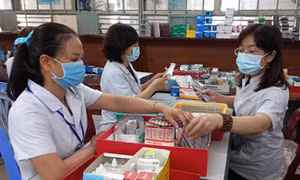 Bộ Y tế yêu cầu trong dịp Tết tuyệt đối không để xảy ra tình trạng khan hiếm, thiếu thuốc